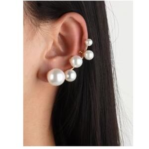 Reduced! Pearl Ear Cuff